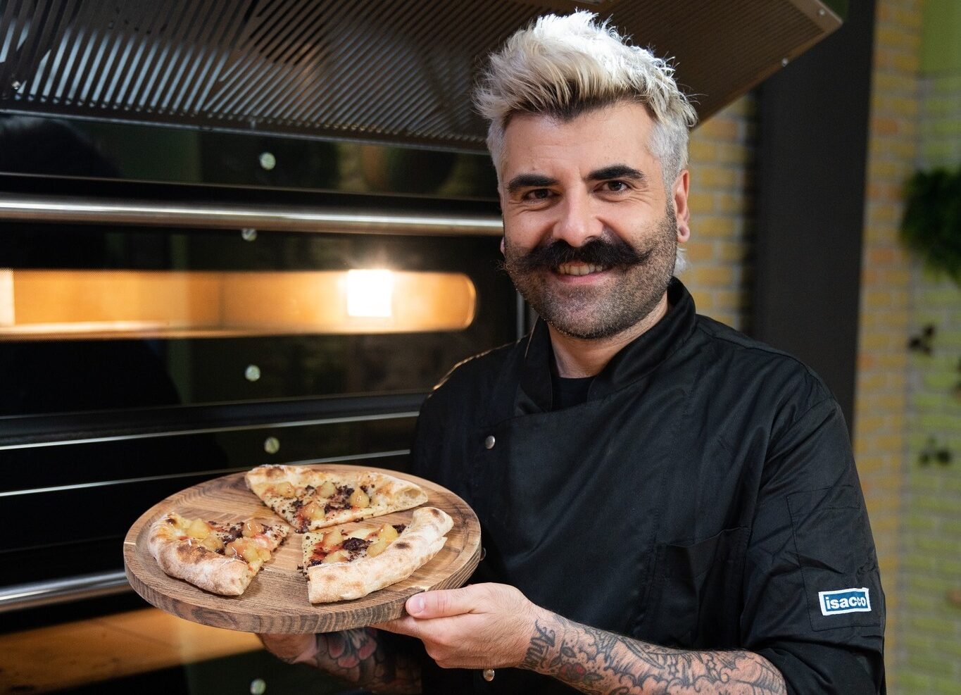 Al momento stai visualizzando Migliori pizzerie Versilia 2024: Gennaro Battiloro ci svela i suoi segreti