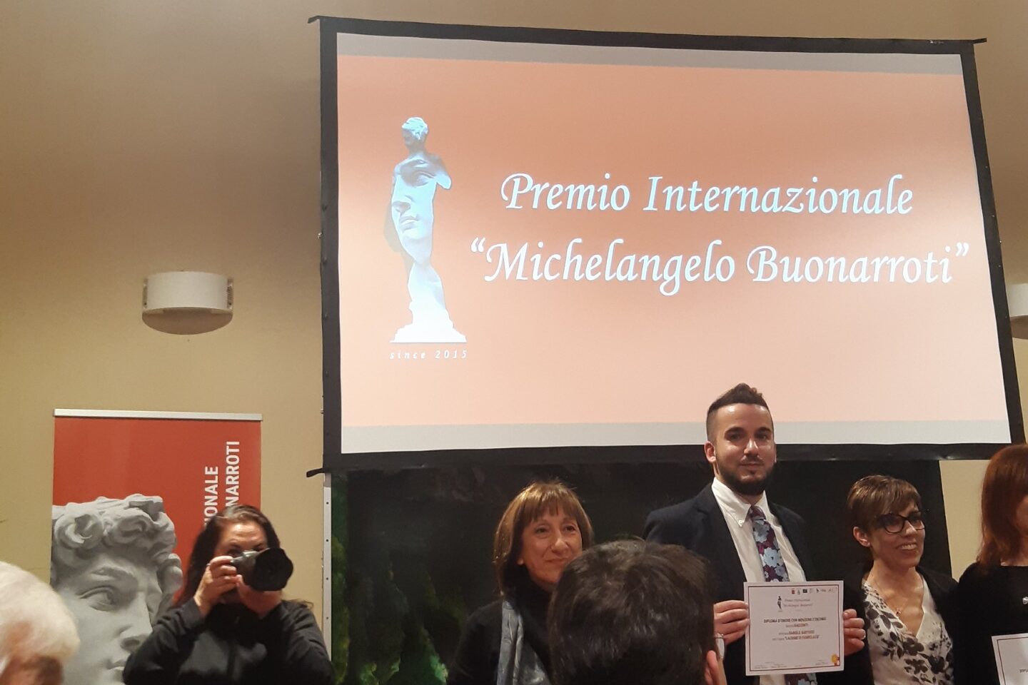 Scopri di più sull'articolo Michelangelo: un Premio Internazionale dalle mille emozioni in Versilia