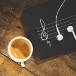 Performance sportiva: come migliorarla con caffeina e musica