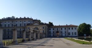 Scopri di più sull'articolo Monza, Massimo Bottura a Emergente 2025 “Cultura ingrediente essenziale”