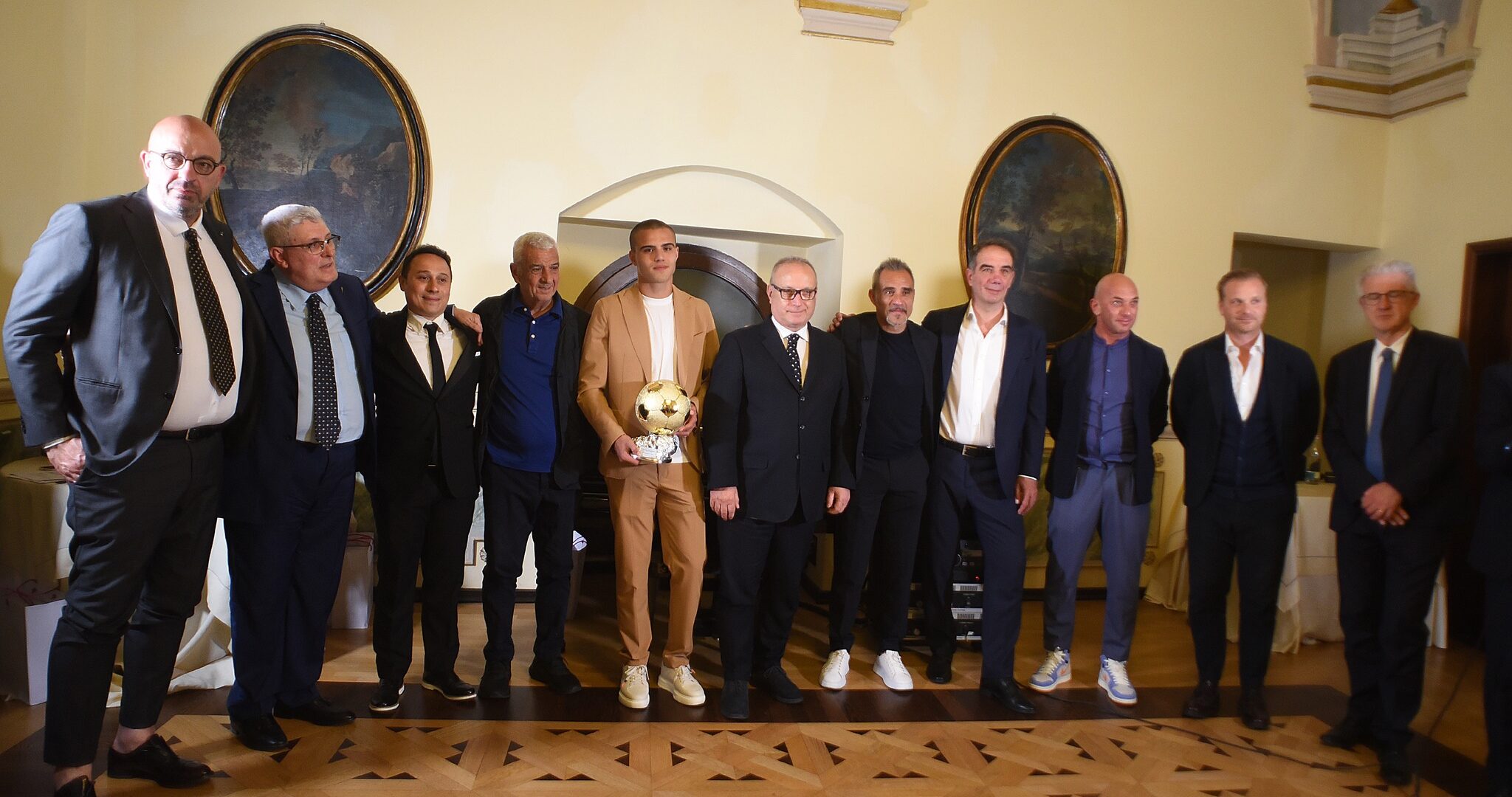 Scopri di più sull'articolo Riccardo Vialli e Roberto Pruzzo al Gran Galà Calcio Umbro 2025 di Assisi