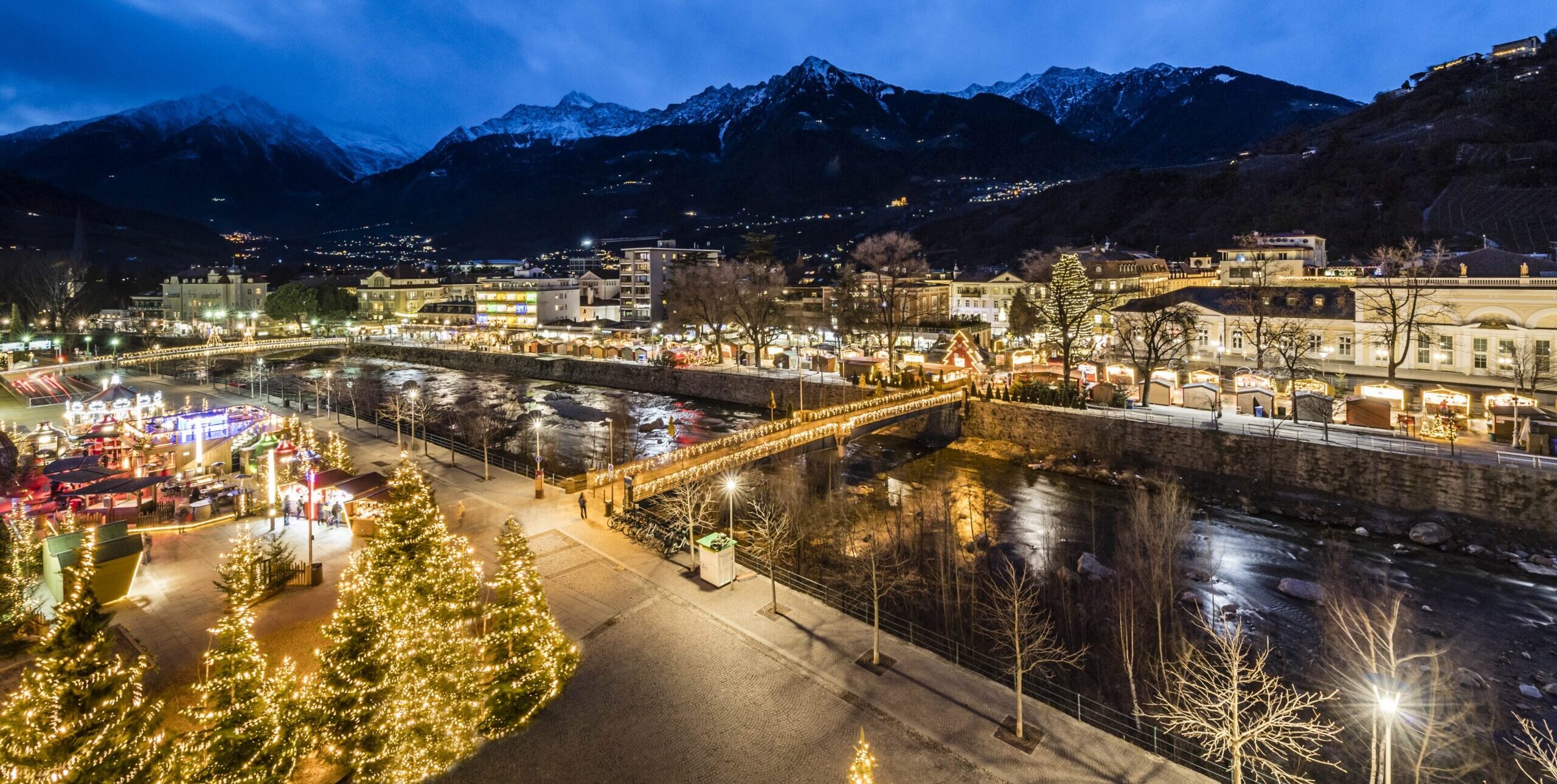 Natale e Capodanno 2025 tra magia e romanticismo: la bellezza di Merano